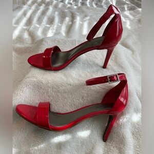 Worthington Bristol red high heel shoes